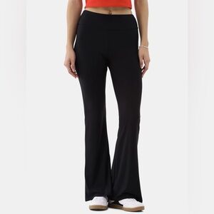 ✨3/$10✨No Boundaries Black Flared Women's Pants NWT SIZE XS A024